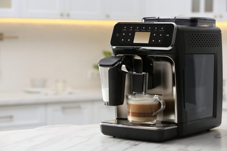 Le plaisir du café, réinventé : découvrez les machines expresso avec broyeur