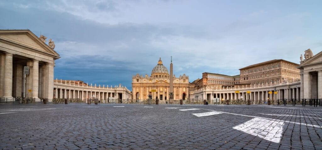 vatican au programme d'une visite de 3 jours à Rome