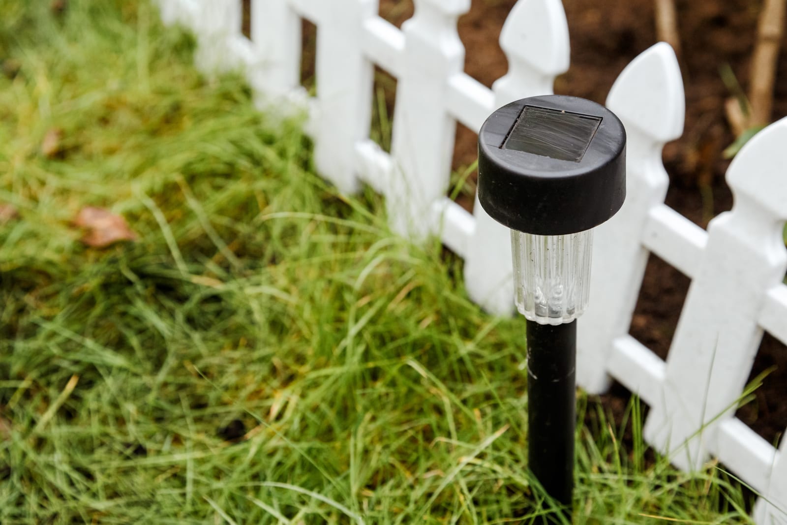 comment fonctionne une lampe solaire
