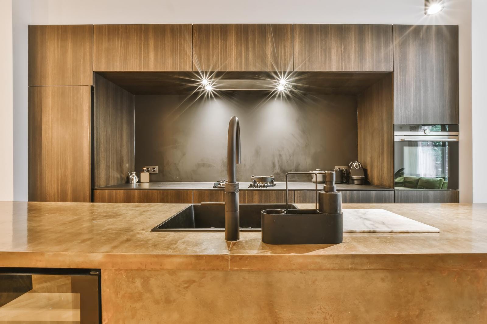 Comment nettoyer efficacement un évier en résine